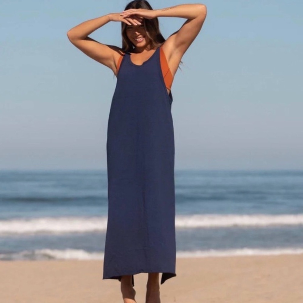 Left on Friday blue “muscle dress” in size S